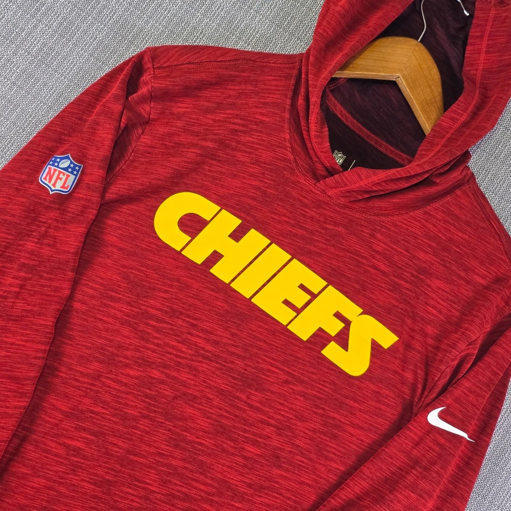 Kansas City Chiefs x Nike Hoodie KC Mens S Red Dri Fit Chiefs Spellout Arrowhead